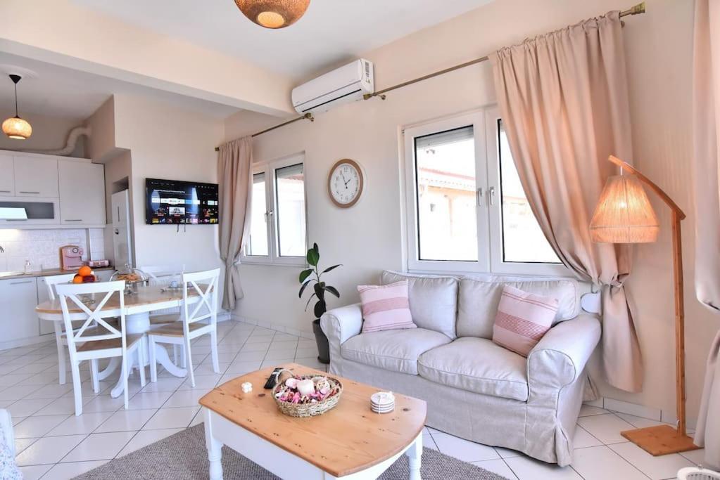 Blue Memories Apartment Kavala Exterior photo